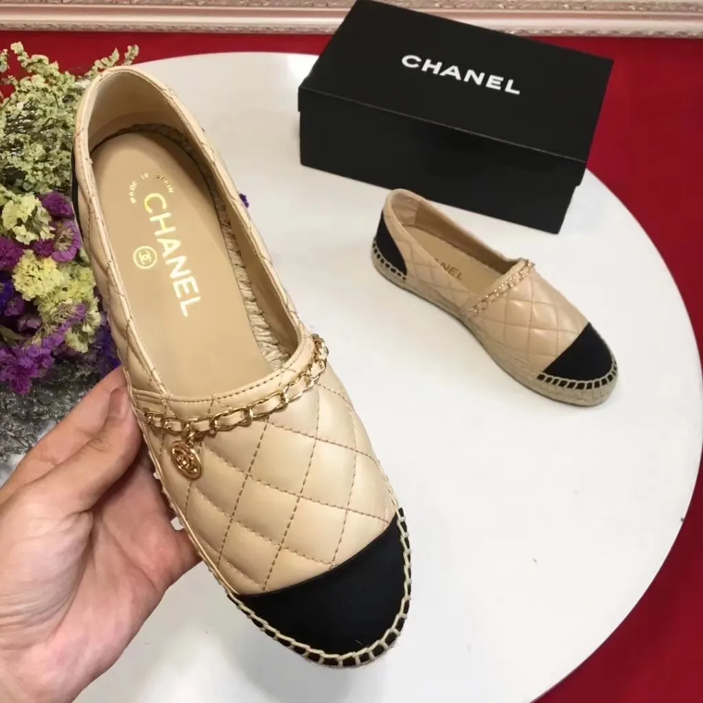 👟👟Ex-factory price 480👟👟 Size: 35-40🌹 🌈🌈[CHANEL Chanel] full range of fisherman shoes... The top version is welcome to compare with all the experts👟👟👟👟 (cloth, leather, lace, sequined) Wool mixed surface)💋💋The lining is made of original sheepskin (the hemp rope bottom and the rubber bottom are integrated) The 100-needle hemp rope is very thorough👍👍...High-quality customization🆚Purchasing agent source‼ ️ The popularity of fishermen’s shoes, I believe everyone who knows the goods knows that people on Earth/Mars are showing off their silk threads one after another💝💝 34-40 (41 and 42 can be customized and non-returnable) standard size 🎁Supporting packaging